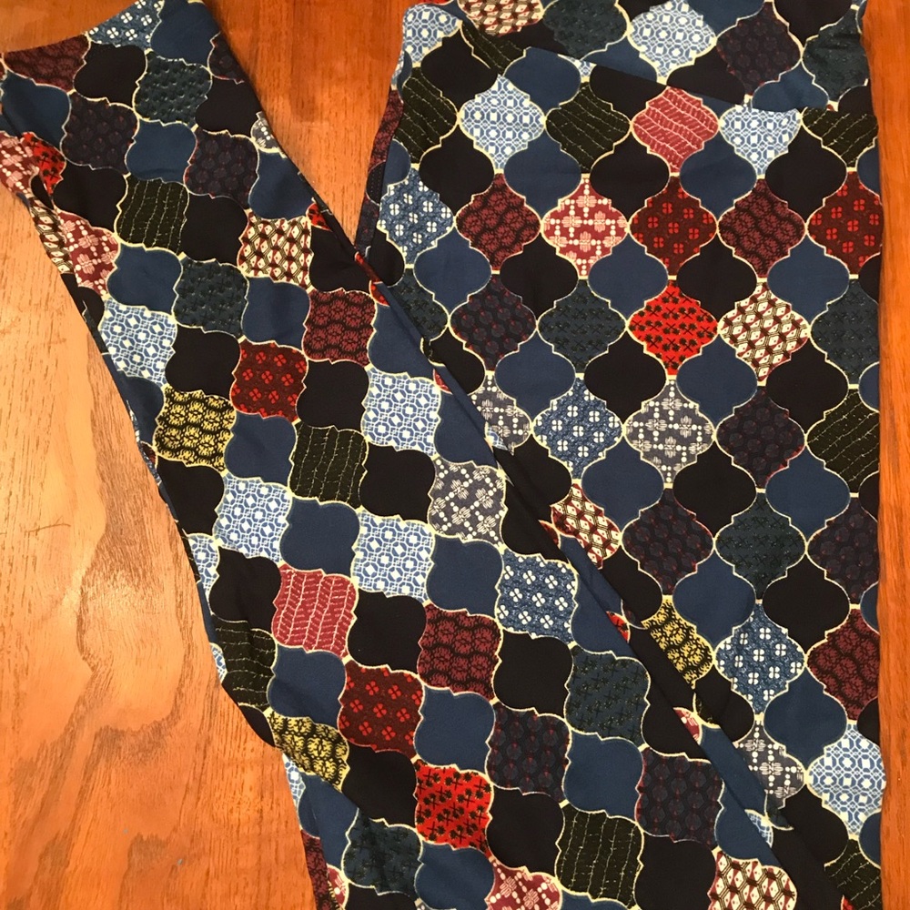Lularoe TC leggings quilted print